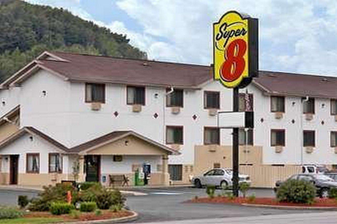 ซูเปอร์ 8 บาย วินด์แฮม บัตเลอร์ Hotel บัทเลอร์ ภายนอก รูปภาพ